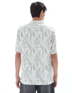 Celio Chemisette imprimé camouflage - vert^Homme Chemises Manches Courtes|Chemises