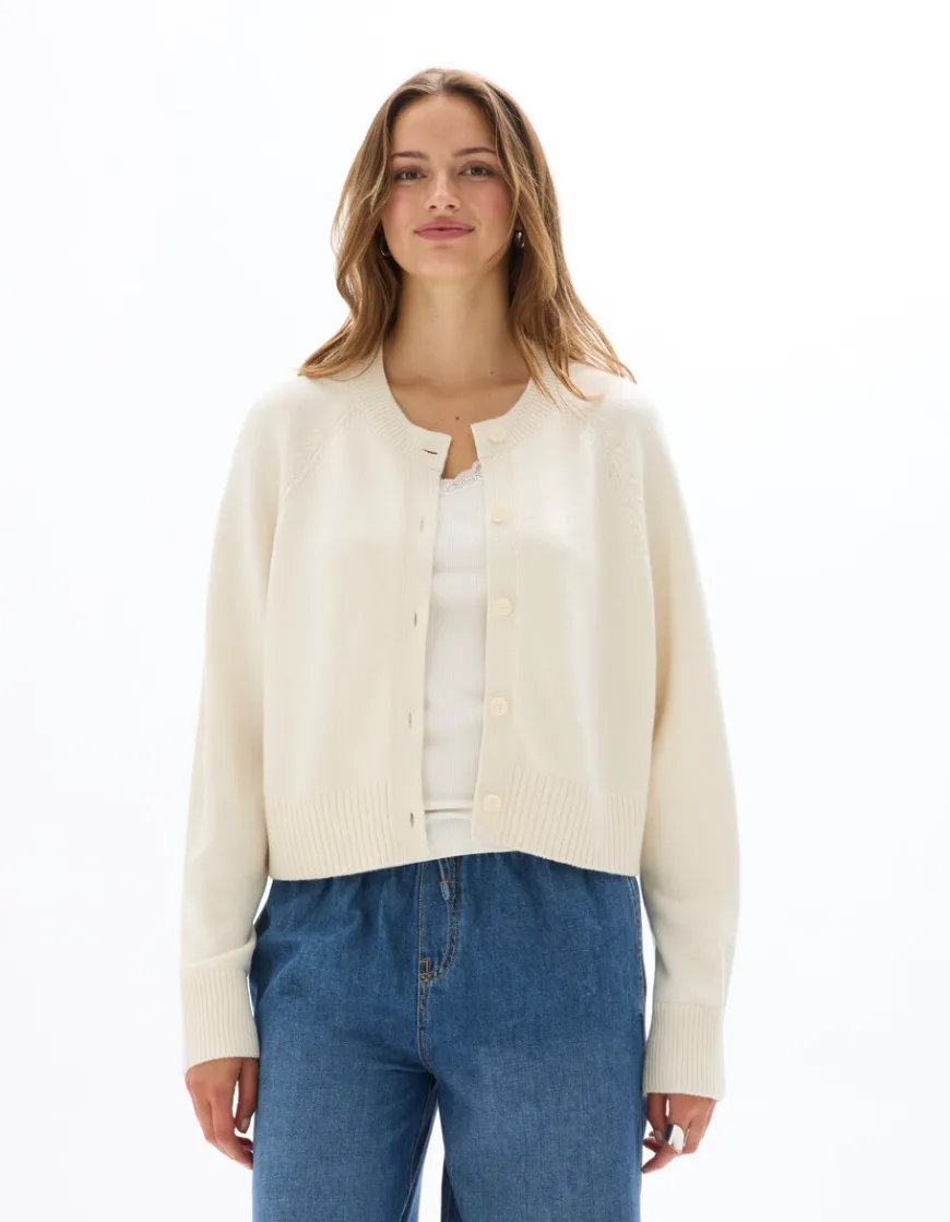 Celio Gilet court en maille unie - écru^Femme Gilets & Cardigans