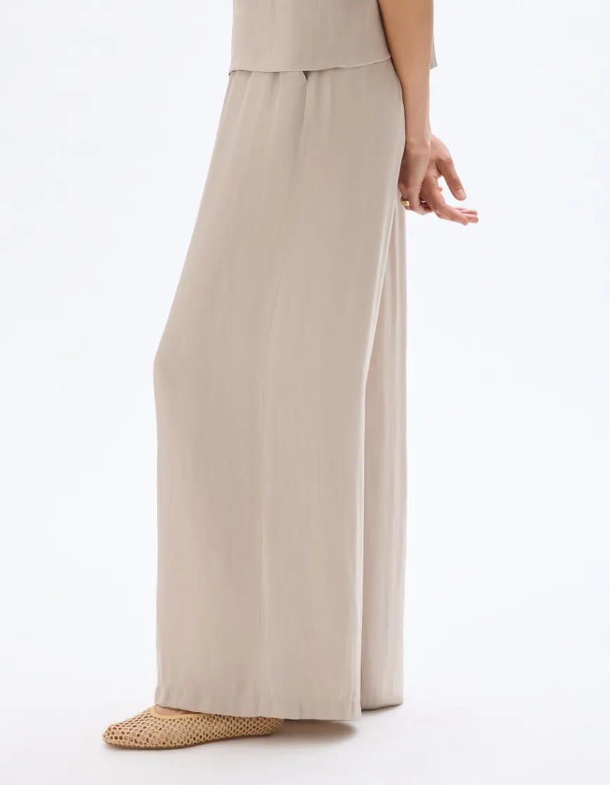 Celio Pantalon fluide satiné - beige^Femme Pantalons|Les Ensembles