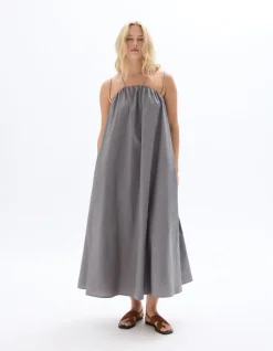 Celio Robe fluide longue à bretelles croisées - grise^Femme Robes|Robes