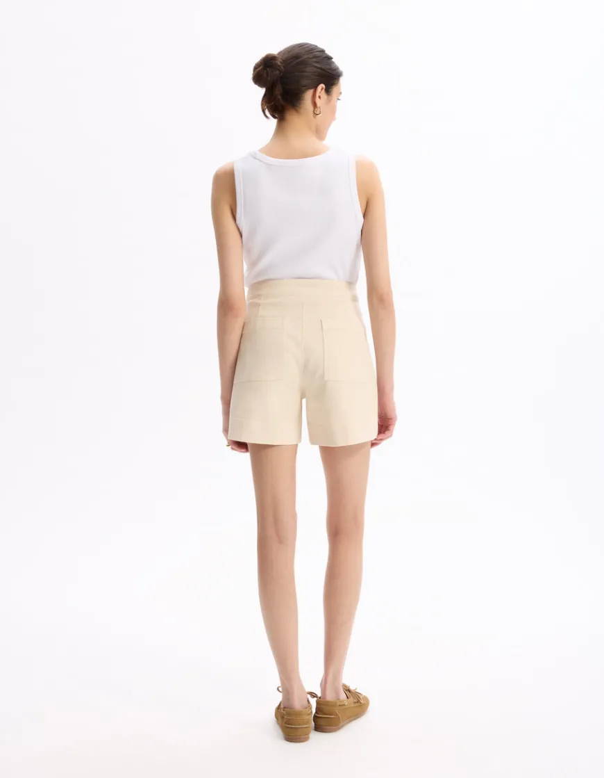 Celio Short flat à boutons décoratifs - ivoire^Femme Jupes & Shorts